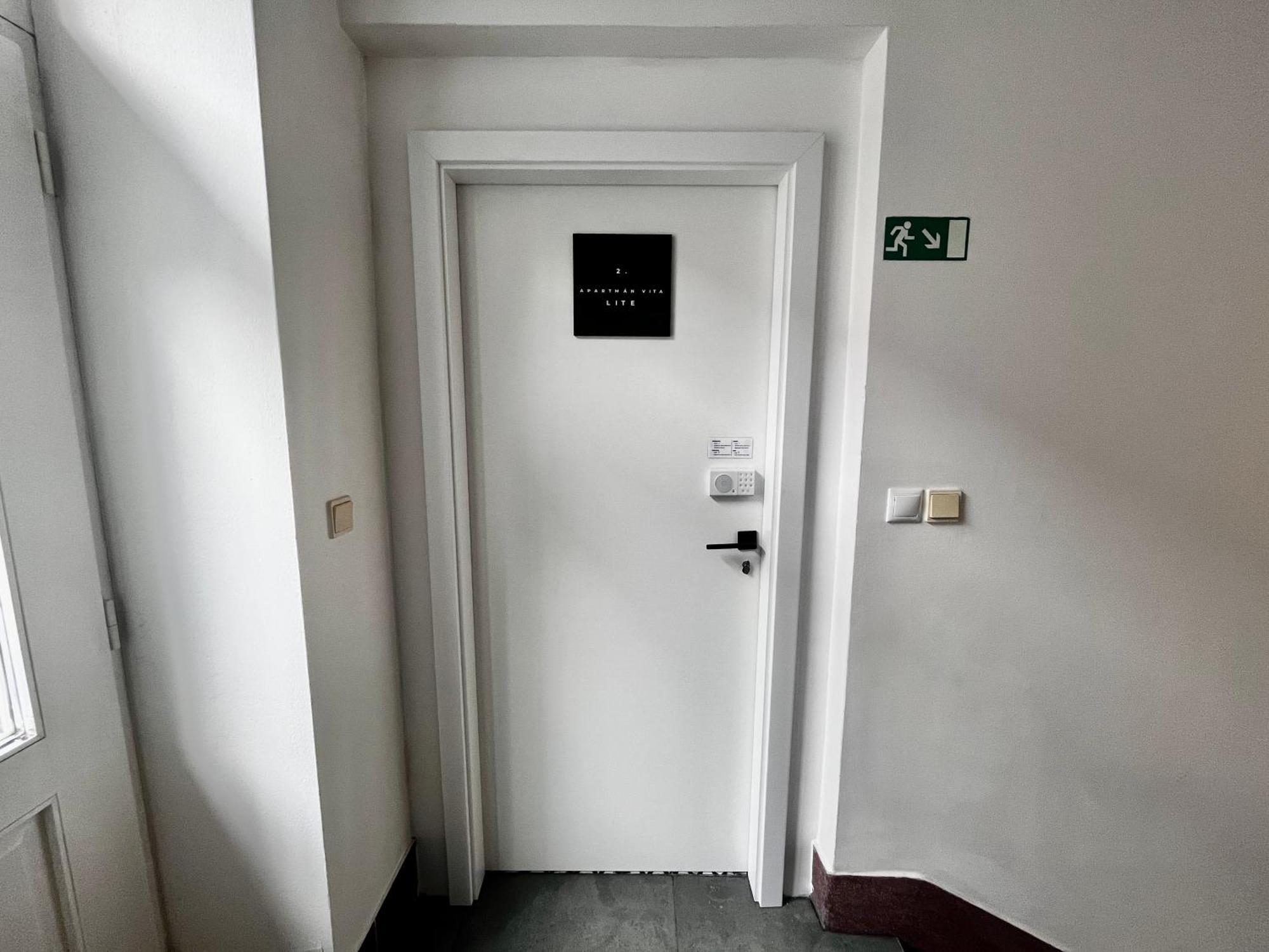 Apartman Vita Lite Trenčín Extérieur photo