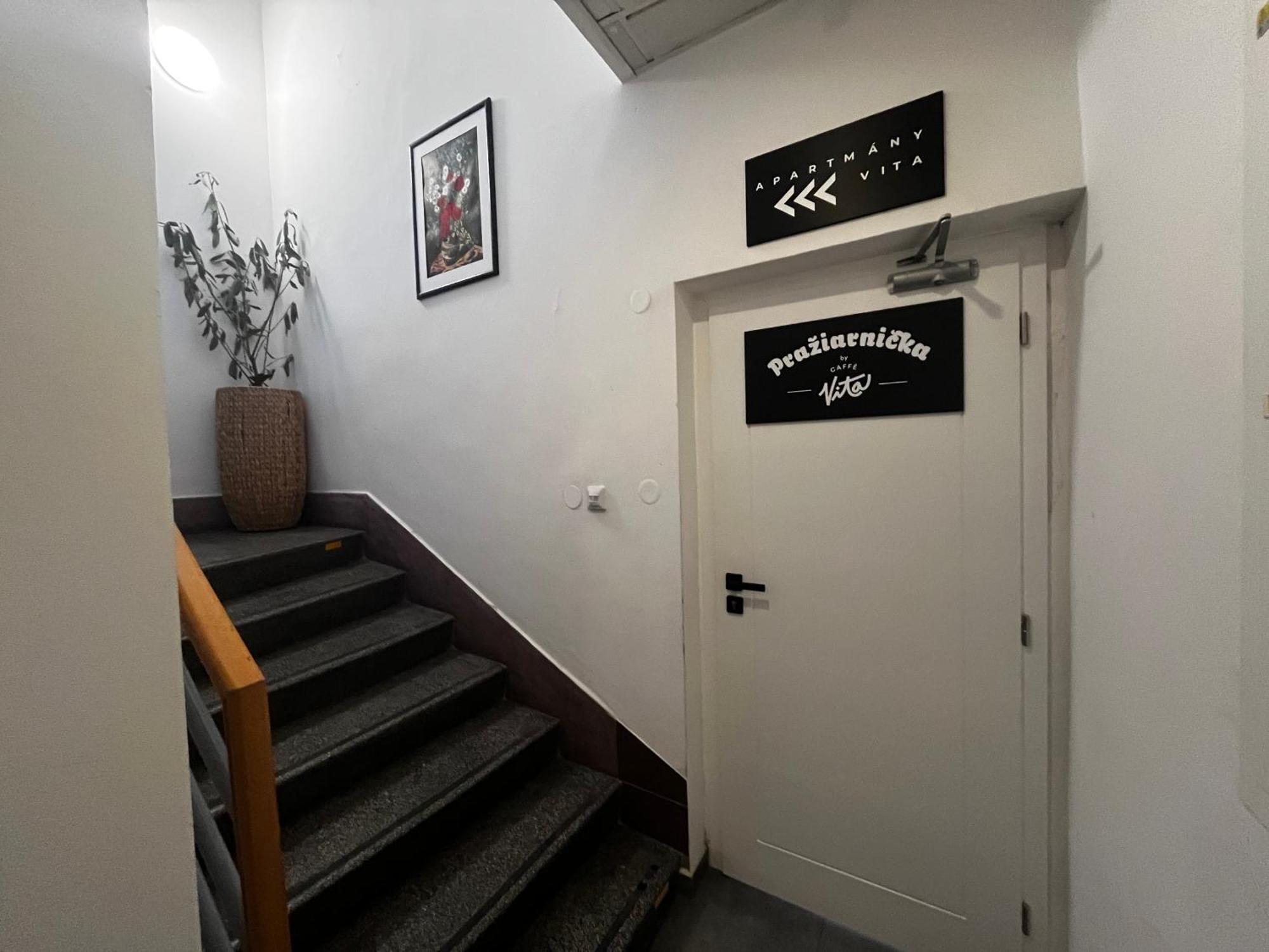 Apartman Vita Lite Trenčín Extérieur photo